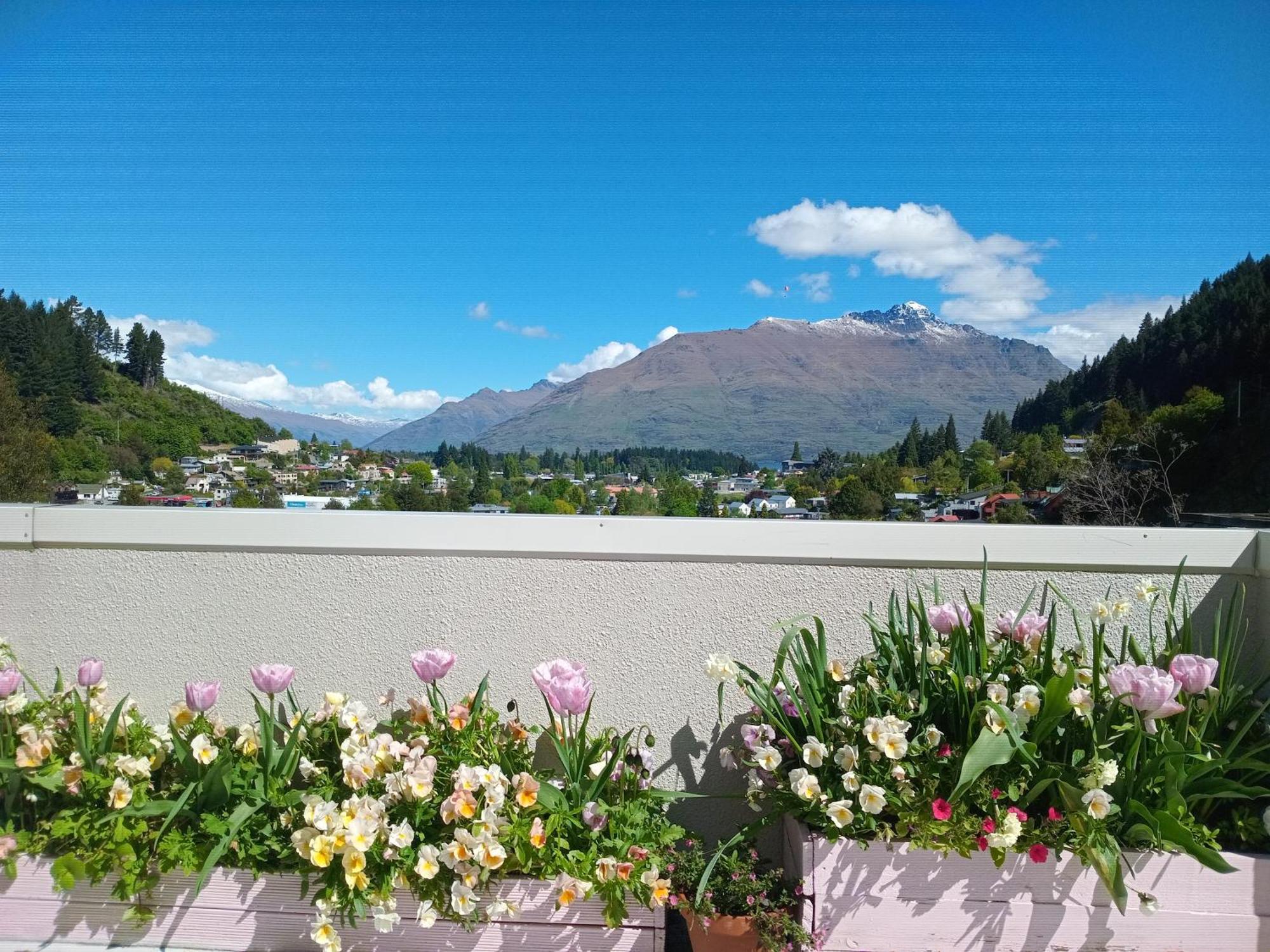 Queenstown Retreat Villa Exterior photo